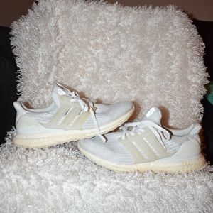 White Adidas Ultraboost - VERY WORN